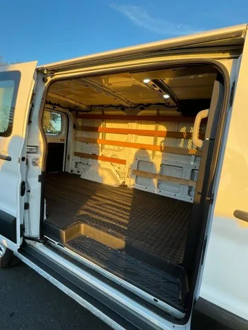 2023 Ford Transit Cargo Van – 1FTBR1Y88PKB06404 – dariautosales (6)