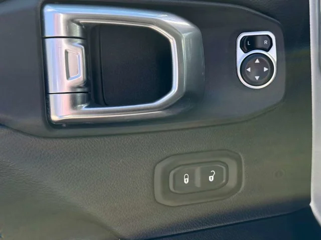 2023 Jeep Gladiator – 1C6HJTFG0PL535366 (17) – sariautosales