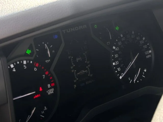 2023 Toyota Tundra 4WD – 5TFLA5DB0PX096684 – dariautosales (9)