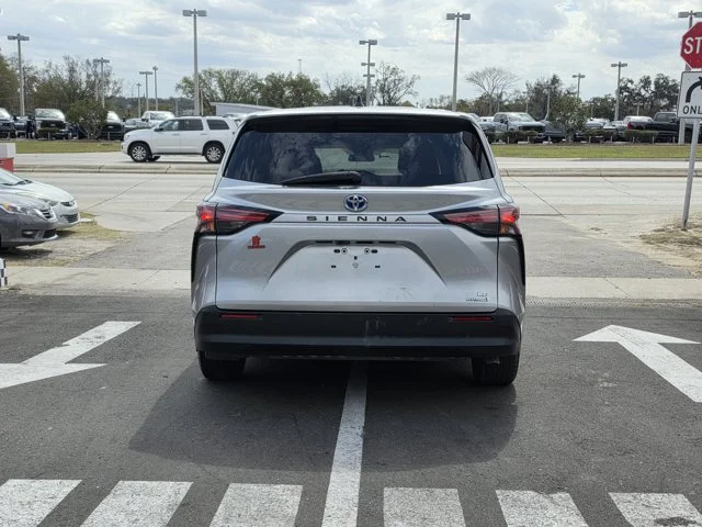 2021 Toyota Sienna – 5TDKRKEC9MS064781 – driautosales (1)
