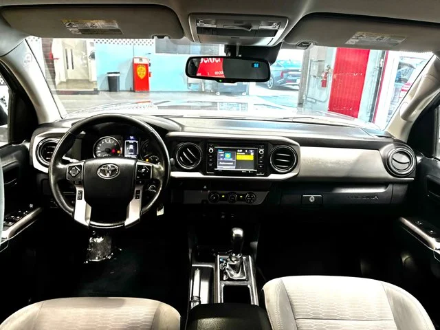 2018 Toyota Tacoma – 5TFAZ5CN6JX065572 – dariautosales (6)