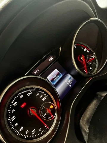 2019 Mercedes-Benz – WDCTG4GB1KU016785 – dariautosales (9)