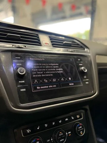 2020 Volkswagen Tiguan – 3VV2B7AX3LM106923 – dariautosales (8)