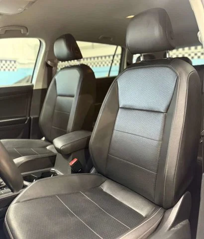 2020 Volkswagen Tiguan – 3VV2B7AX3LM106923 – dariautosales (9)
