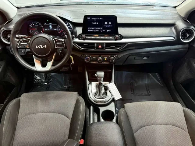 2022 Kia Forte – 3KPF24AD5NE446270 – dariautosales (6)