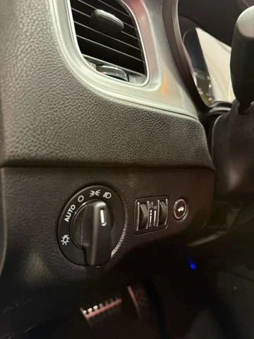 2023 Dodge Charger – 2C3CDXGJ8PH660144 – dariautosales (9)