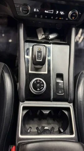 2024 Mitsubishi Outlander – JA4J4VA86RZ013848 – dariautosales (9)