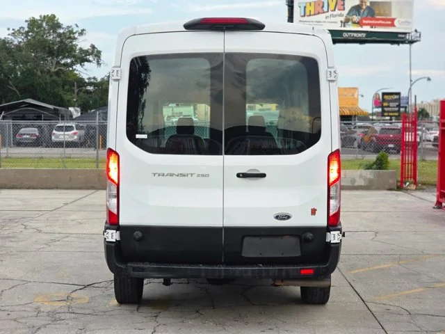 2020 Ford Transit Cargo Van T-250 130″ Med Rf 9070 GVWR RWD